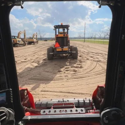 2022 Kubota SSV75 thumbnail