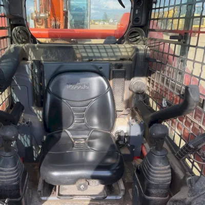 2022 Kubota SSV75 thumbnail