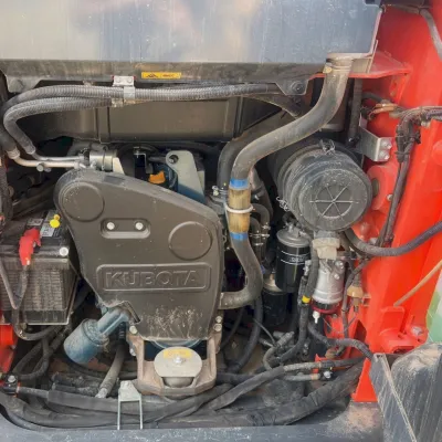 2022 Kubota SSV75 thumbnail