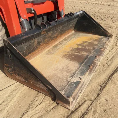 2022 Kubota SSV75 thumbnail