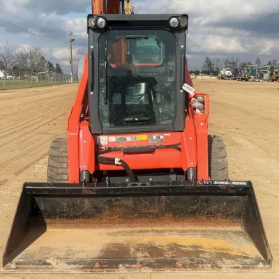 2022 Kubota SSV75 thumbnail
