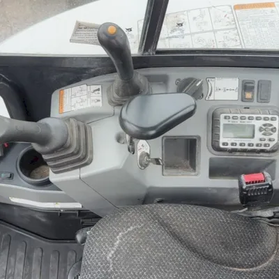 2020 Bobcat E50 thumbnail