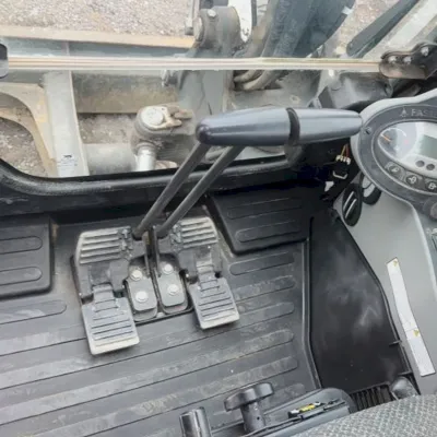 2020 Bobcat E50 thumbnail