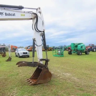 2019 Bobcat E85 thumbnail