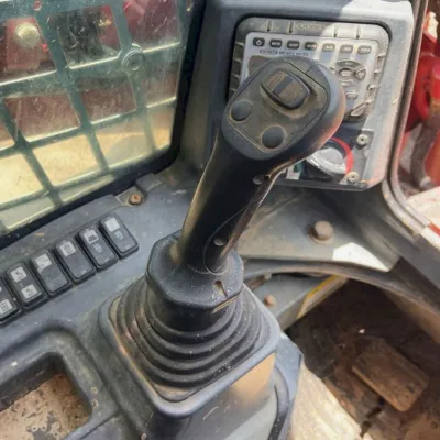 2019 Takeuchi TL10V2 thumbnail