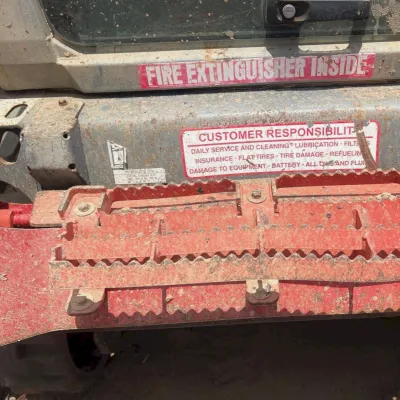 2019 Takeuchi TL10V2 thumbnail