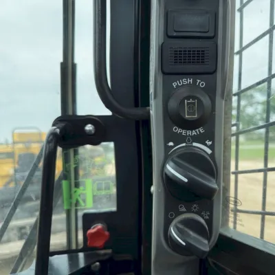 2022 Case TR340B thumbnail