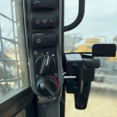 2022 Case TR340B thumbnail