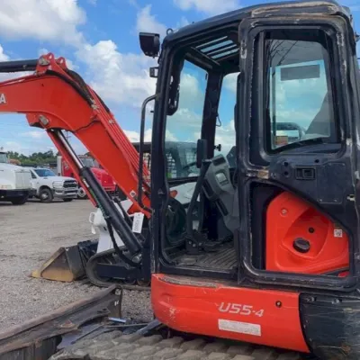 2021 Kubota U55-4 thumbnail