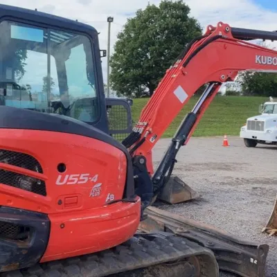 2021 Kubota U55-4 thumbnail