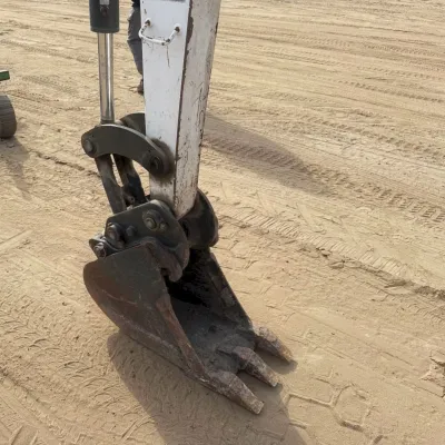 2021 Bobcat E32I thumbnail