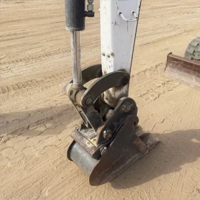 2021 Bobcat E32I thumbnail