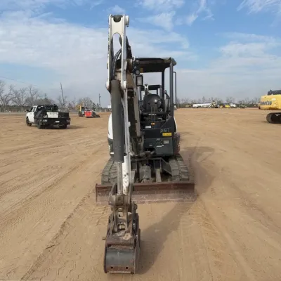 2021 Bobcat E32I thumbnail