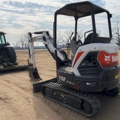 2021 Bobcat E32I thumbnail