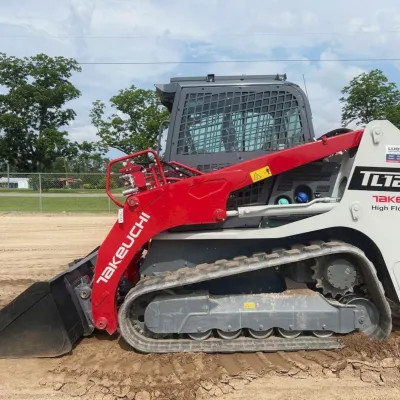 2024 Takeuchi TL12R2 thumbnail