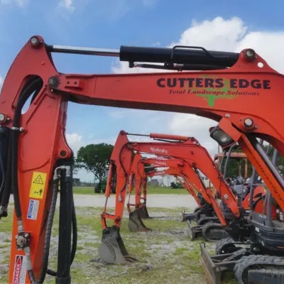 2020 Kubota U27-4 thumbnail