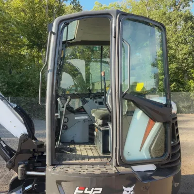 2021 Bobcat E42 thumbnail