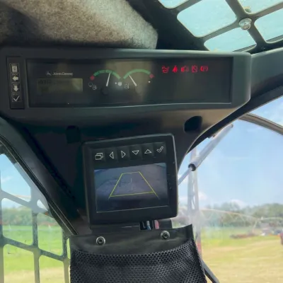 2018 Deere 331G thumbnail