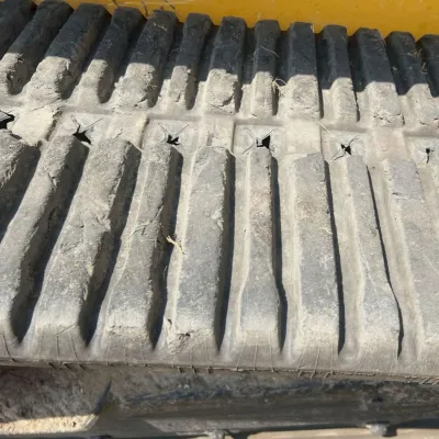 2018 Deere 331G thumbnail