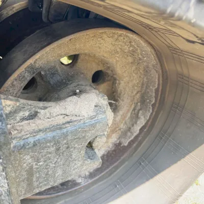 2018 Deere 331G thumbnail