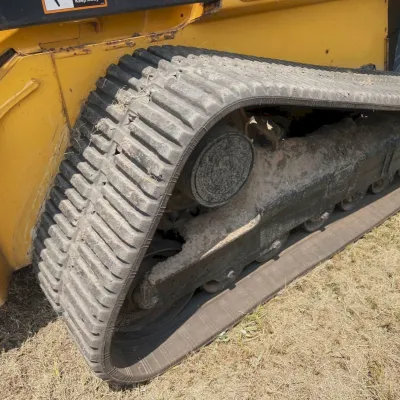 2018 Deere 331G thumbnail