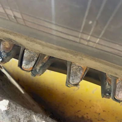 2018 Deere 331G thumbnail