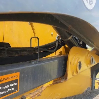 2018 Deere 331G thumbnail