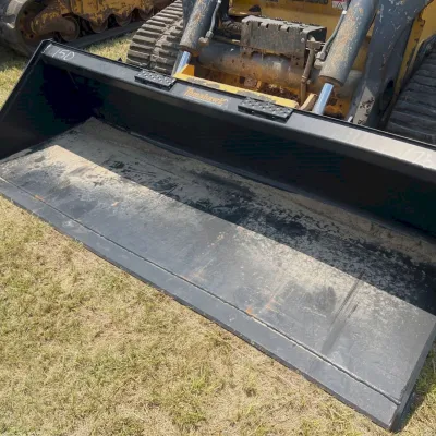 2018 Deere 331G thumbnail