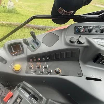2023 Kubota M6-111 thumbnail