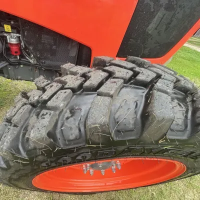 2023 Kubota M6-111 thumbnail