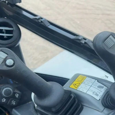 2022 Bobcat E50 thumbnail