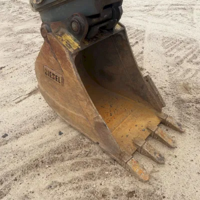 2022 Bobcat E50 thumbnail