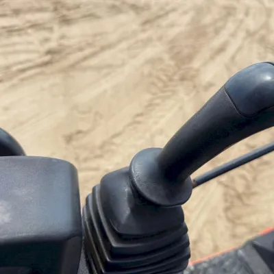 2022 Kubota U48-5 thumbnail
