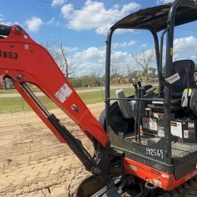 2022 Kubota U27-4 thumbnail