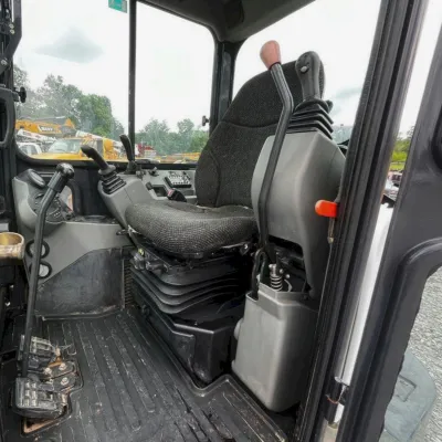 2016 Bobcat E55 thumbnail