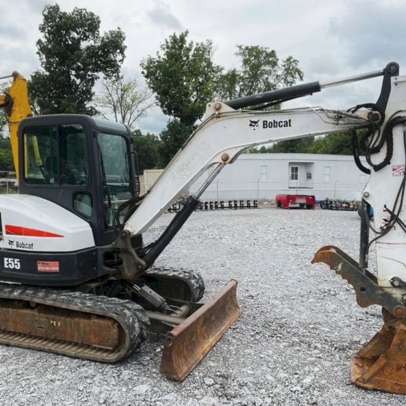 2016 Bobcat E55
