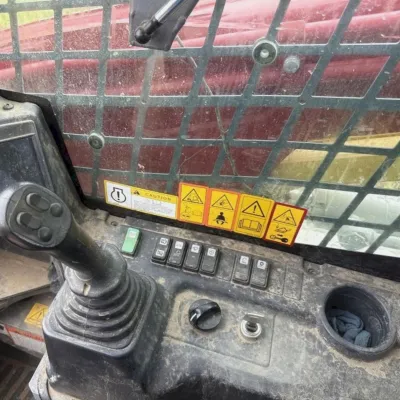 2023 Takeuchi TL12R2 thumbnail