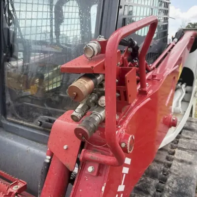 2023 Takeuchi TL12R2 thumbnail