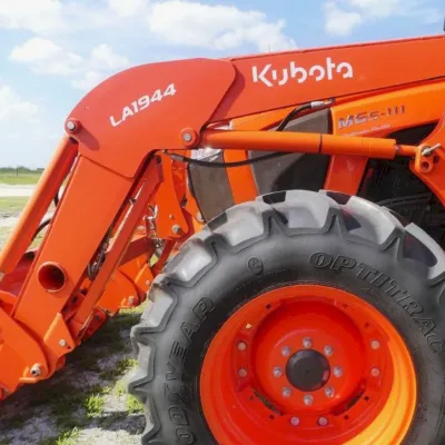2021 Kubota M6S-111 thumbnail