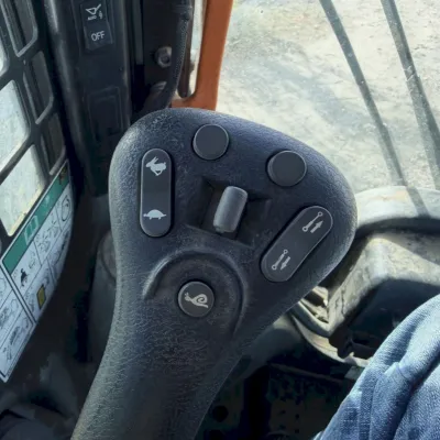 2024 Bobcat S650 thumbnail