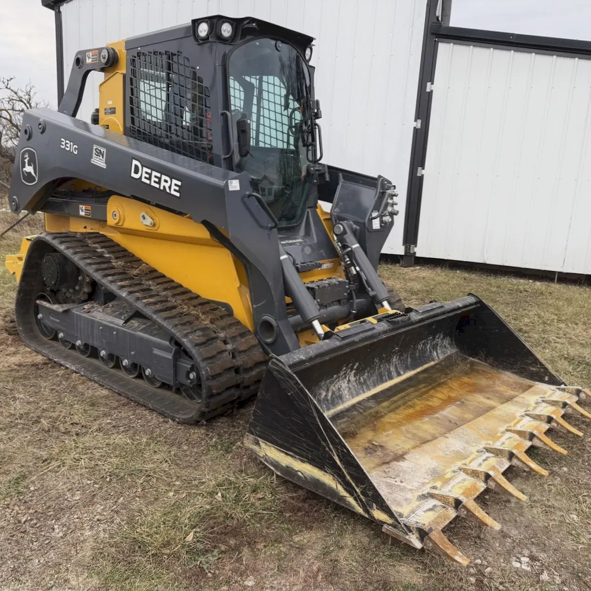 2024 Deere 331G