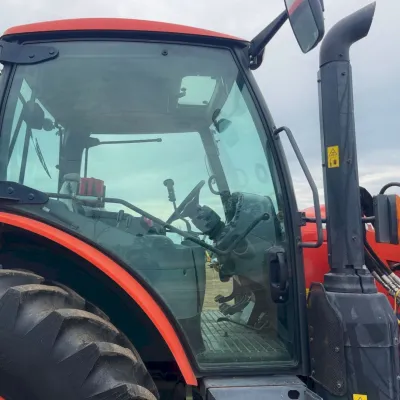 2017 Kubota M6-111 thumbnail