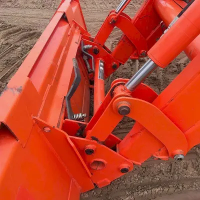 2017 Kubota M6-111 thumbnail