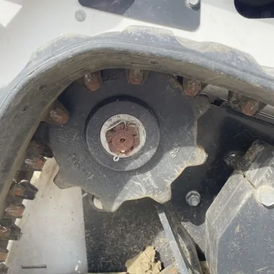 2023 Bobcat MT100 thumbnail