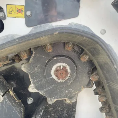 2023 Bobcat MT100 thumbnail