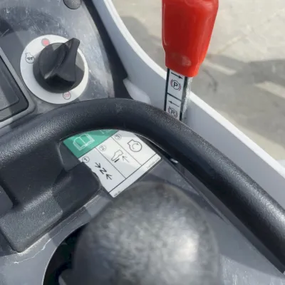 2023 Bobcat MT100 thumbnail