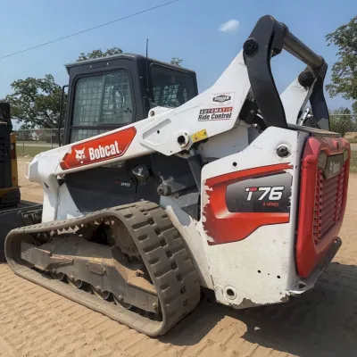 2020 Bobcat T76 thumbnail