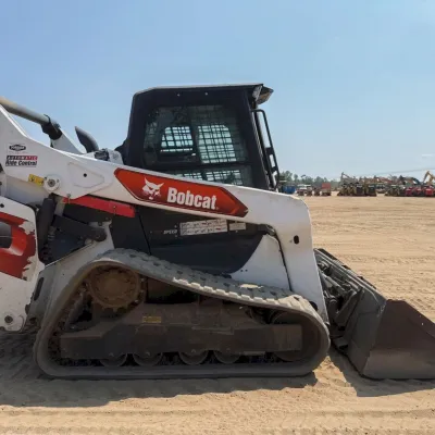 2020 Bobcat T76 thumbnail