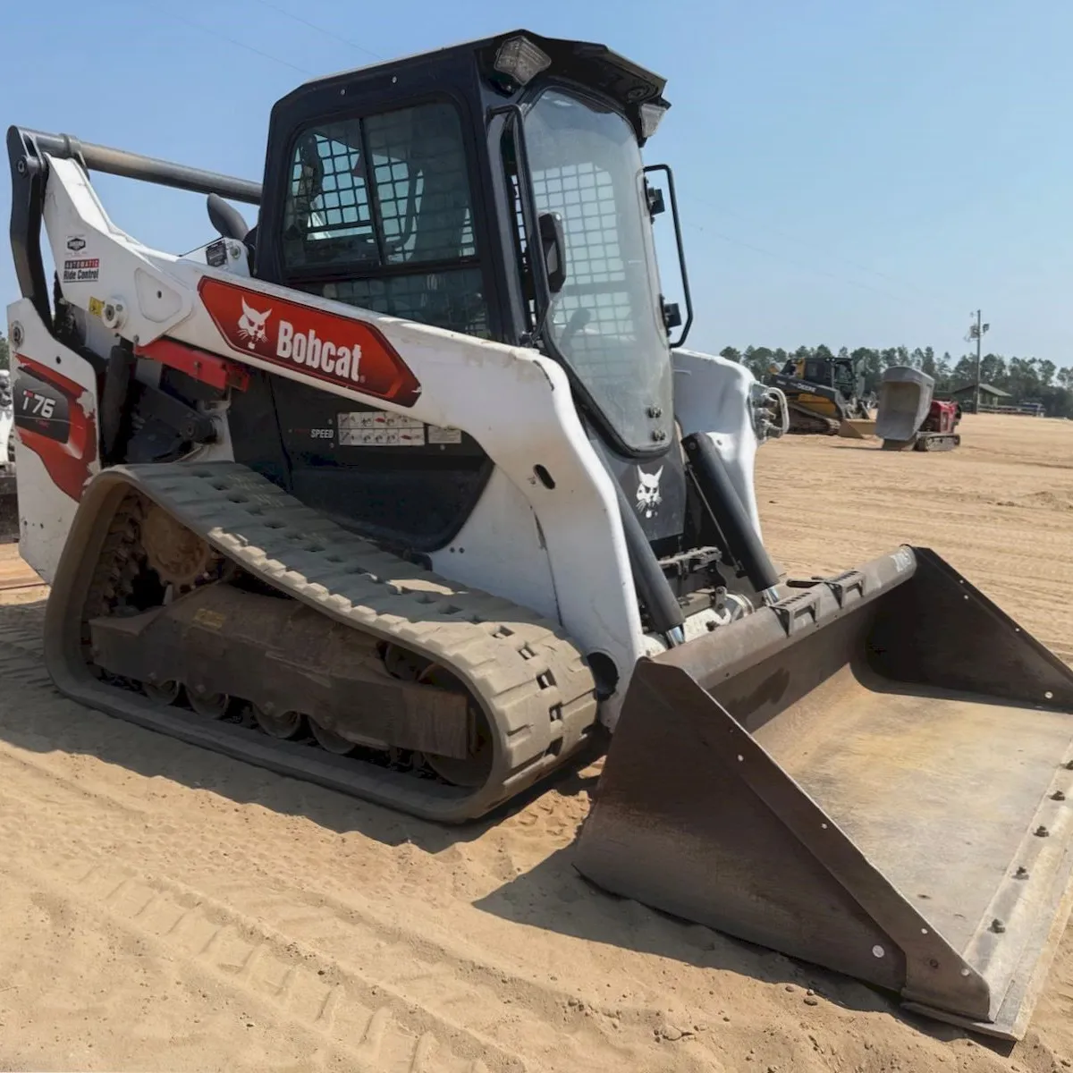 2020 Bobcat T76