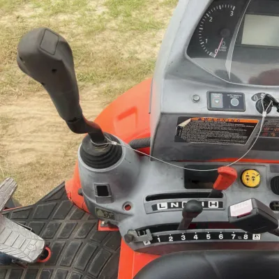 2018 Kubota L47 thumbnail